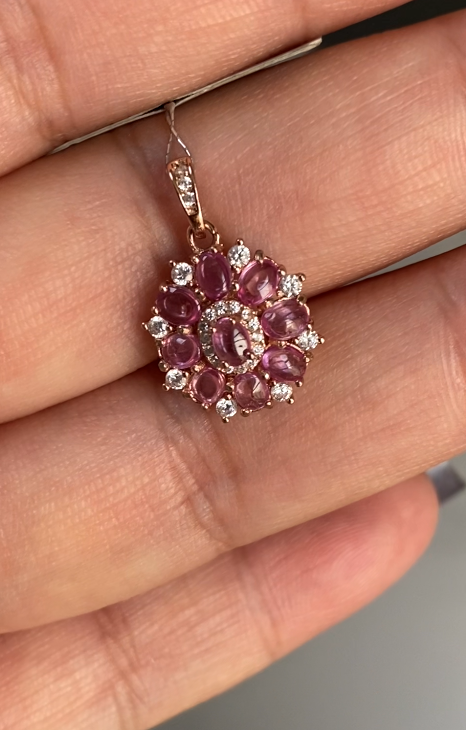 Miya-Replace the eight outer zircons with moissanite for 28635