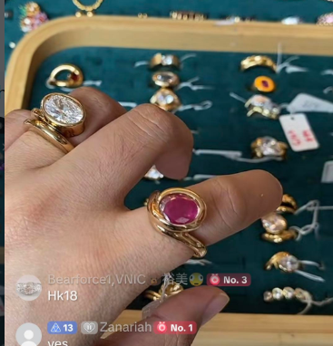 Nini-Custom ring, HK19, gold