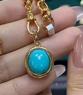 Nini-Custom pendant, gold