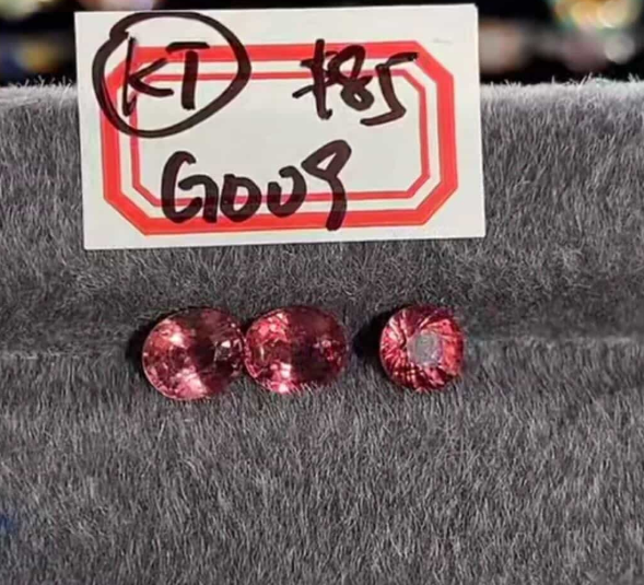 Nini-The round stone in the picture costs $5 to polish.