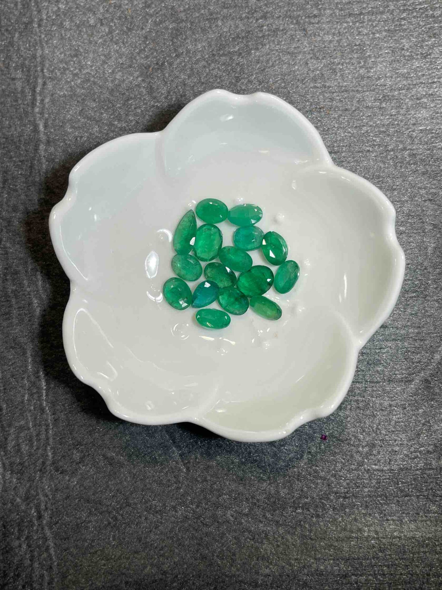 Emerald- UTB Gems
