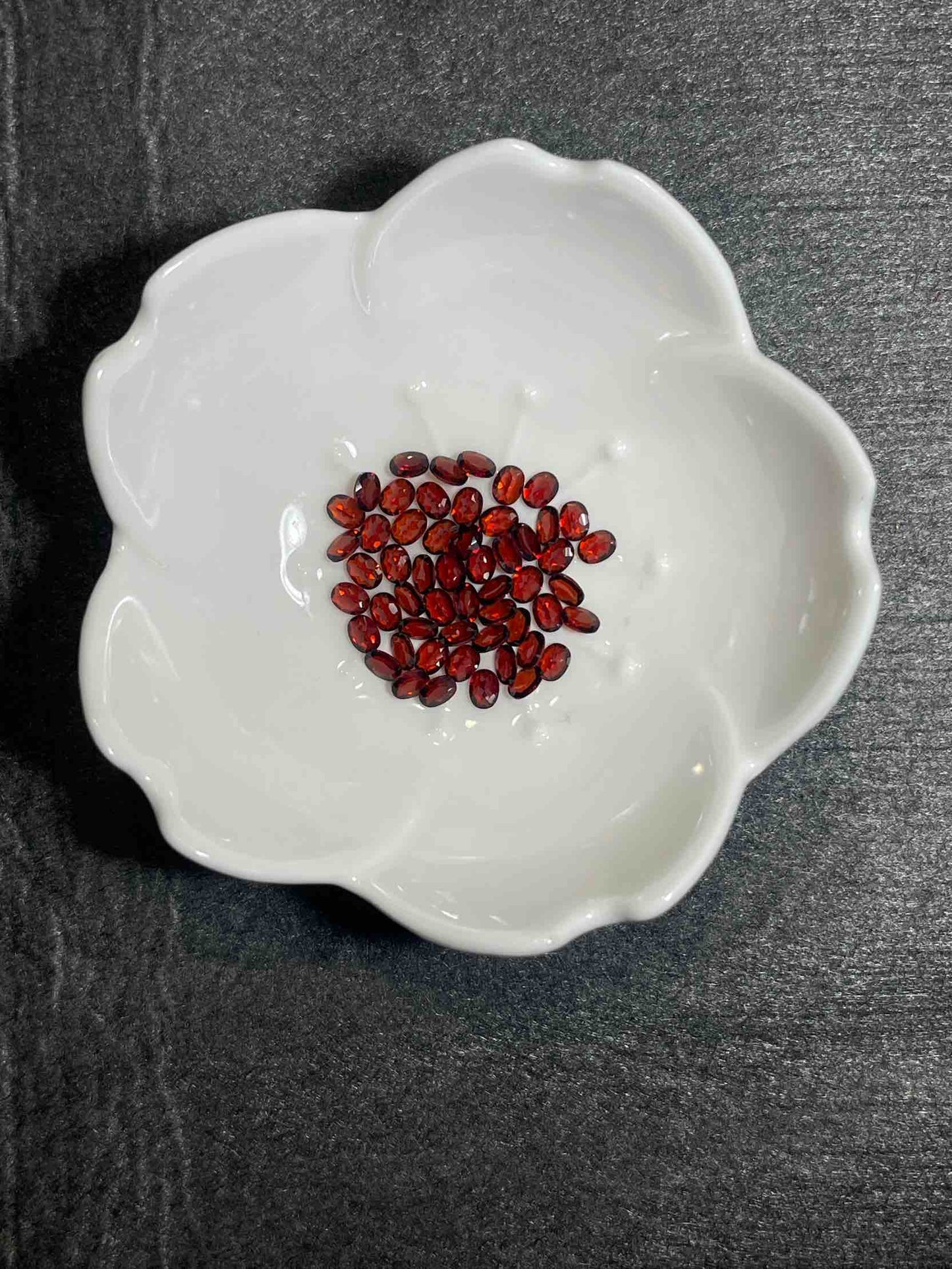 Garnet- UTB Gems