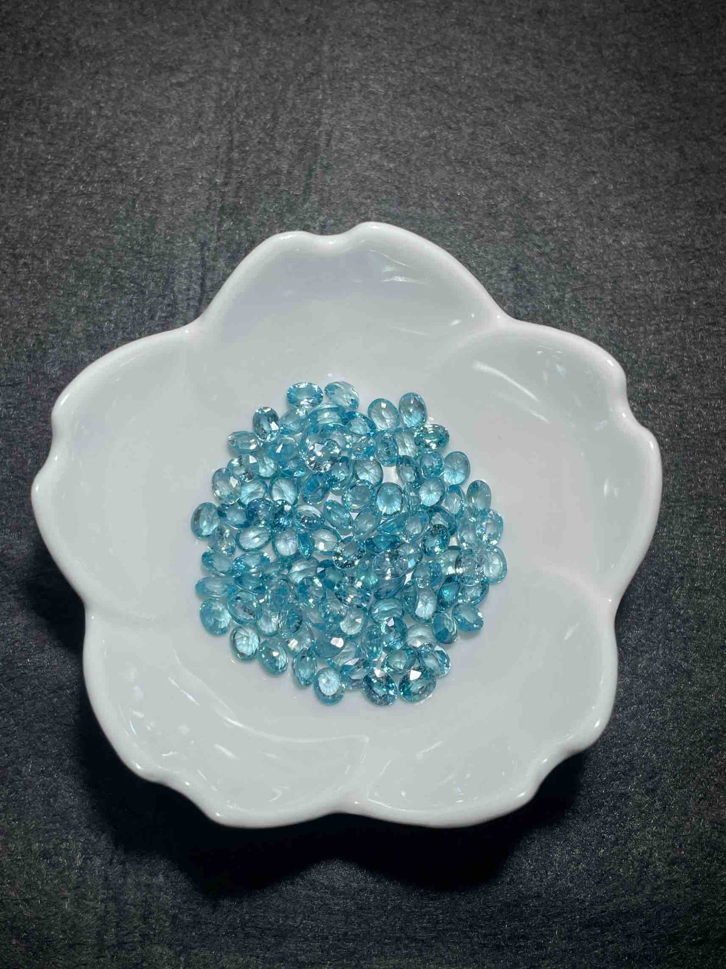 Natural Zircon - UTB Gems