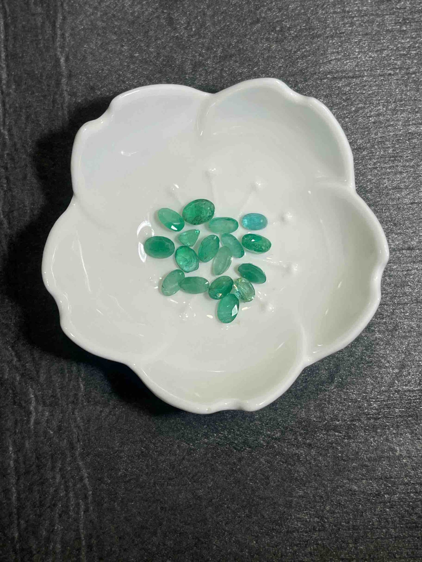 Emerald- UTB Gems