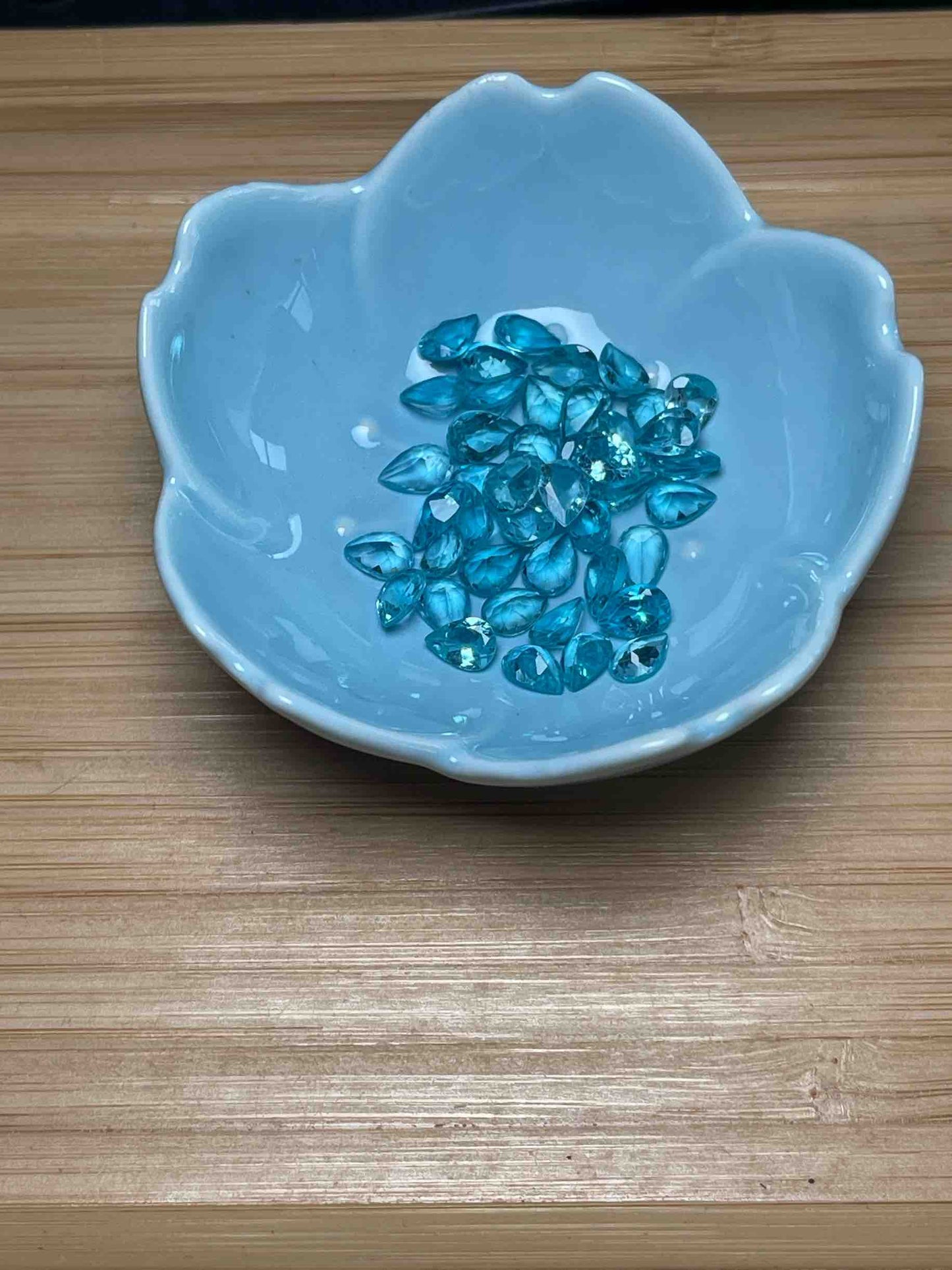 Apatite - UTB Gems