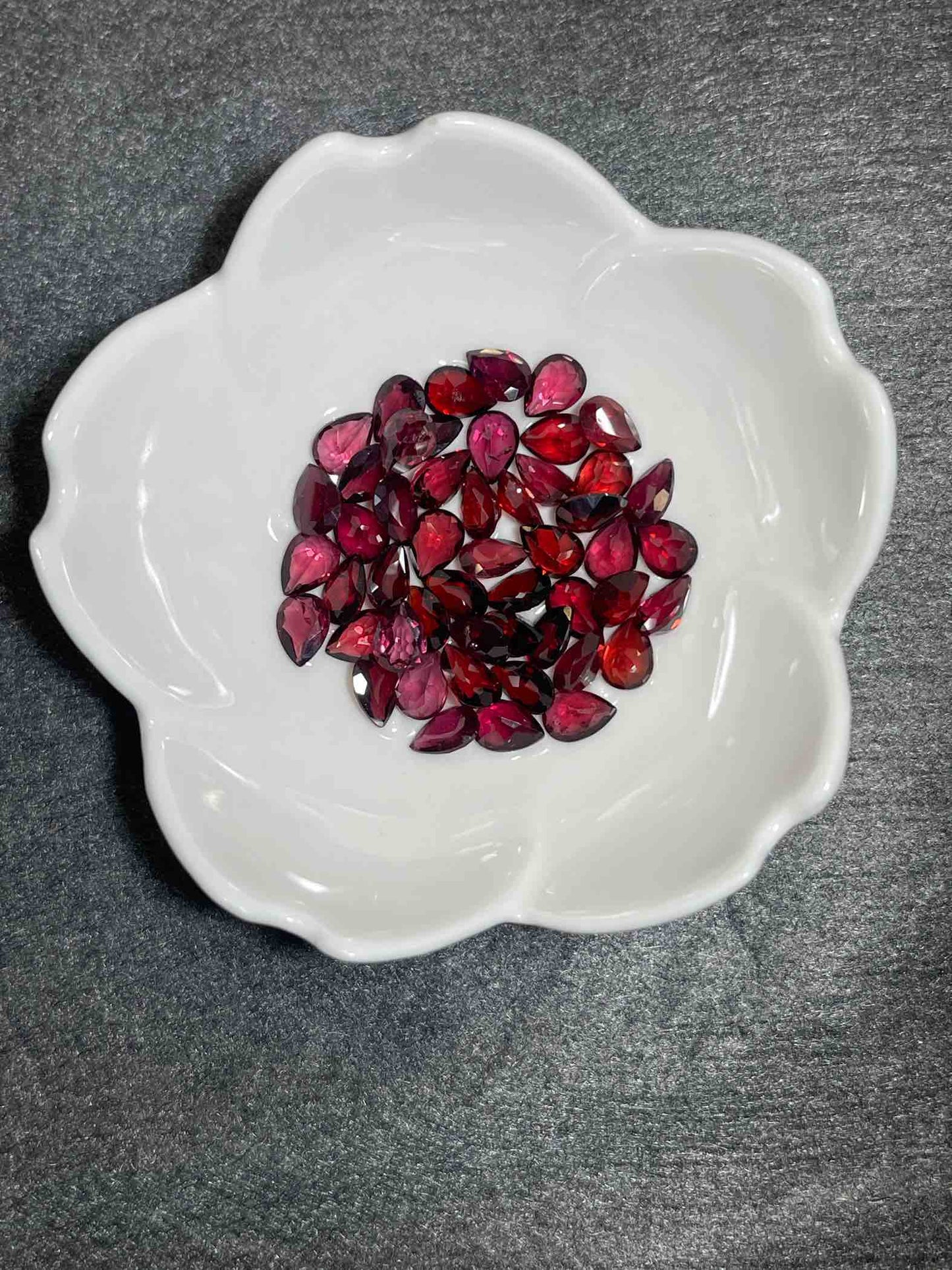 Garnet- UTB Gems
