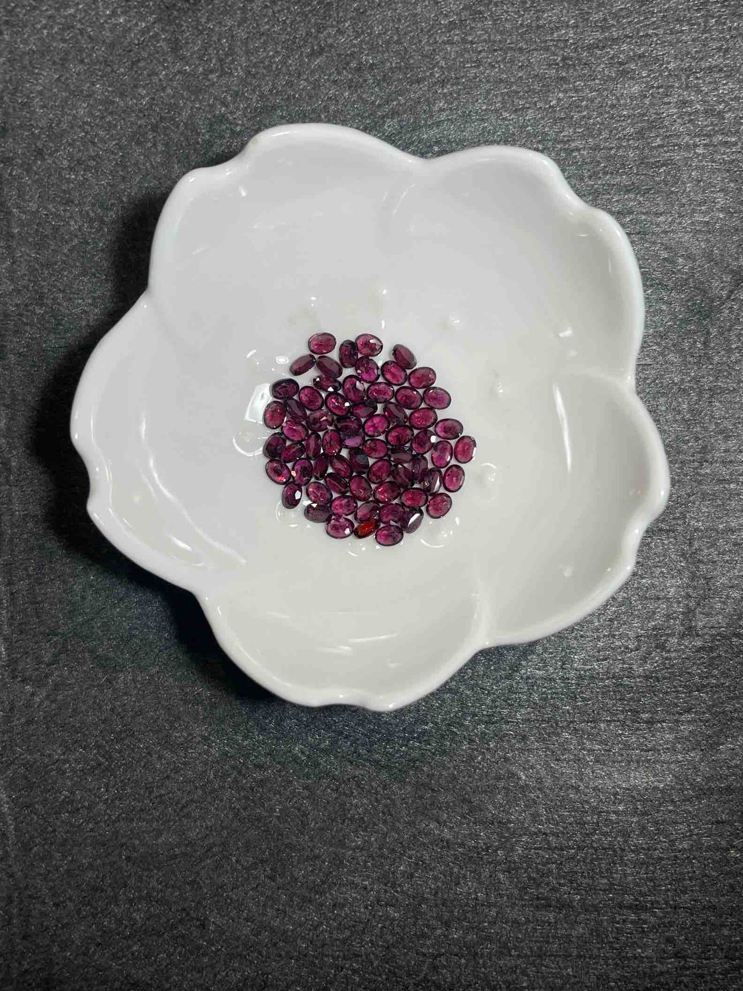 Garnet- UTB Gems