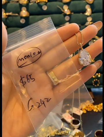 Nini-Shipping costs for #29004