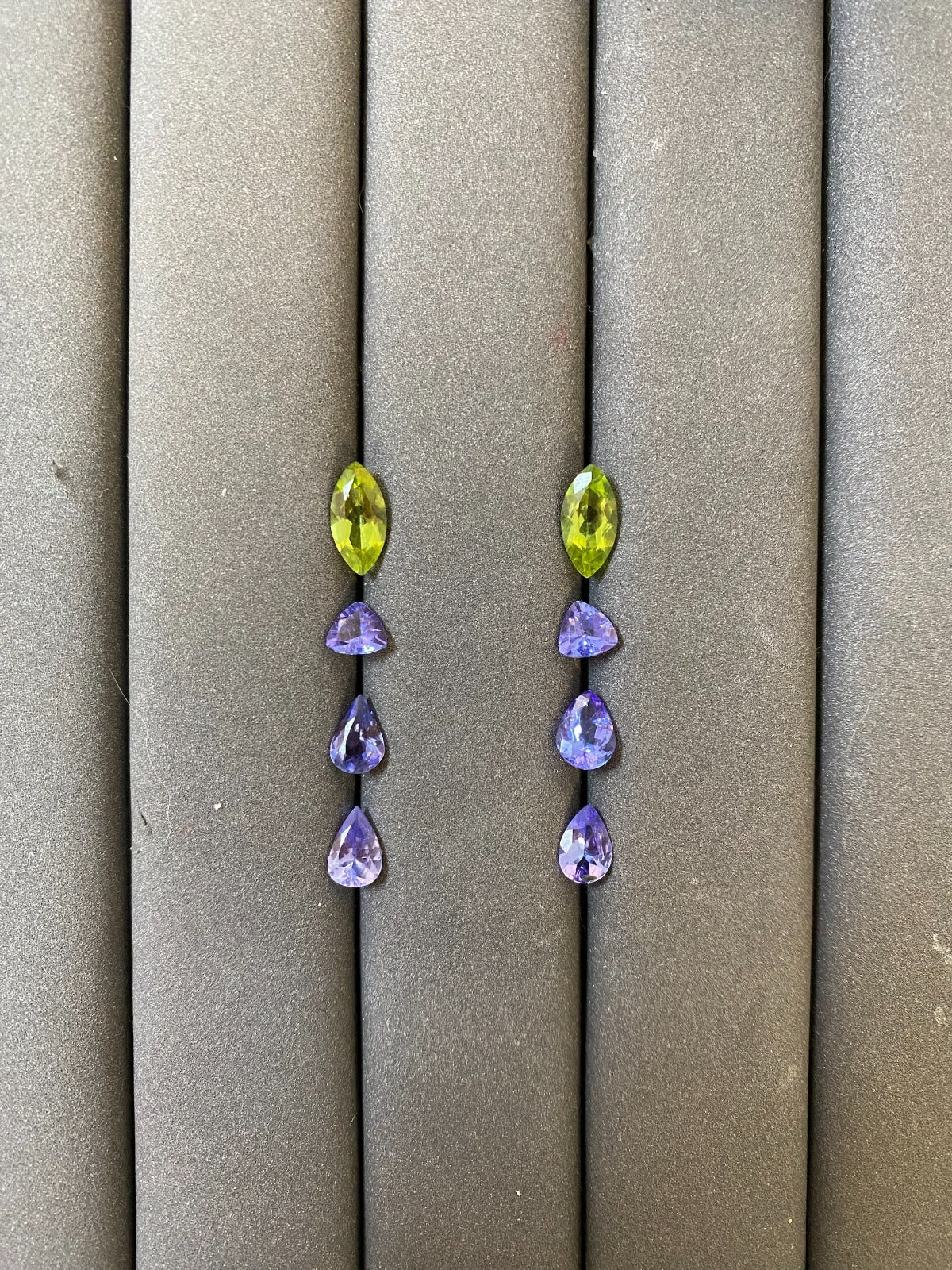 Nini-Custom earrings for #28088, 28813