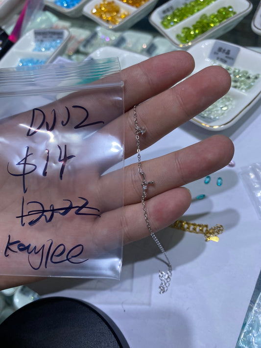 D002 Peter